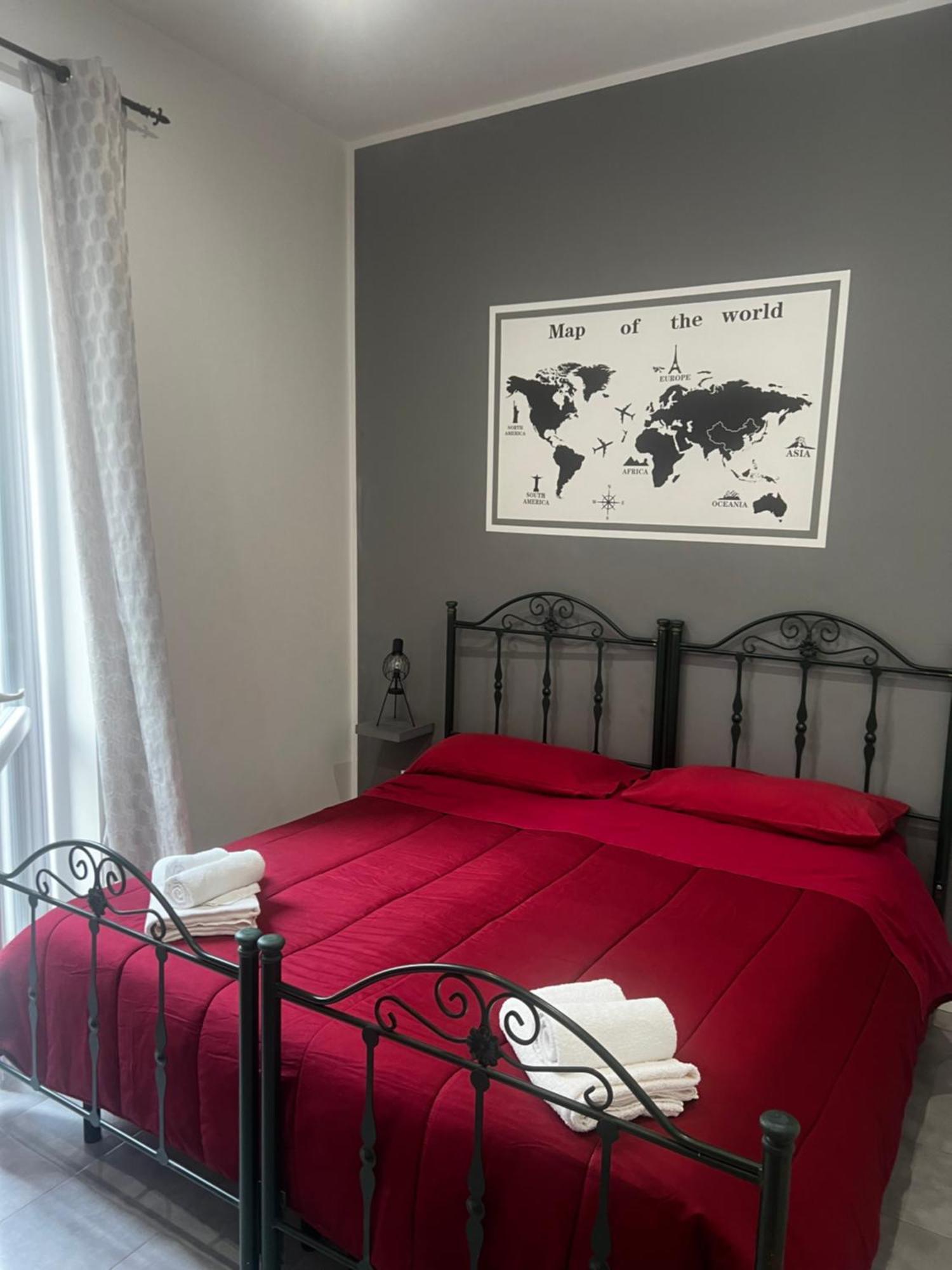 Maqueda Vibes Apartment Palermo Luaran gambar