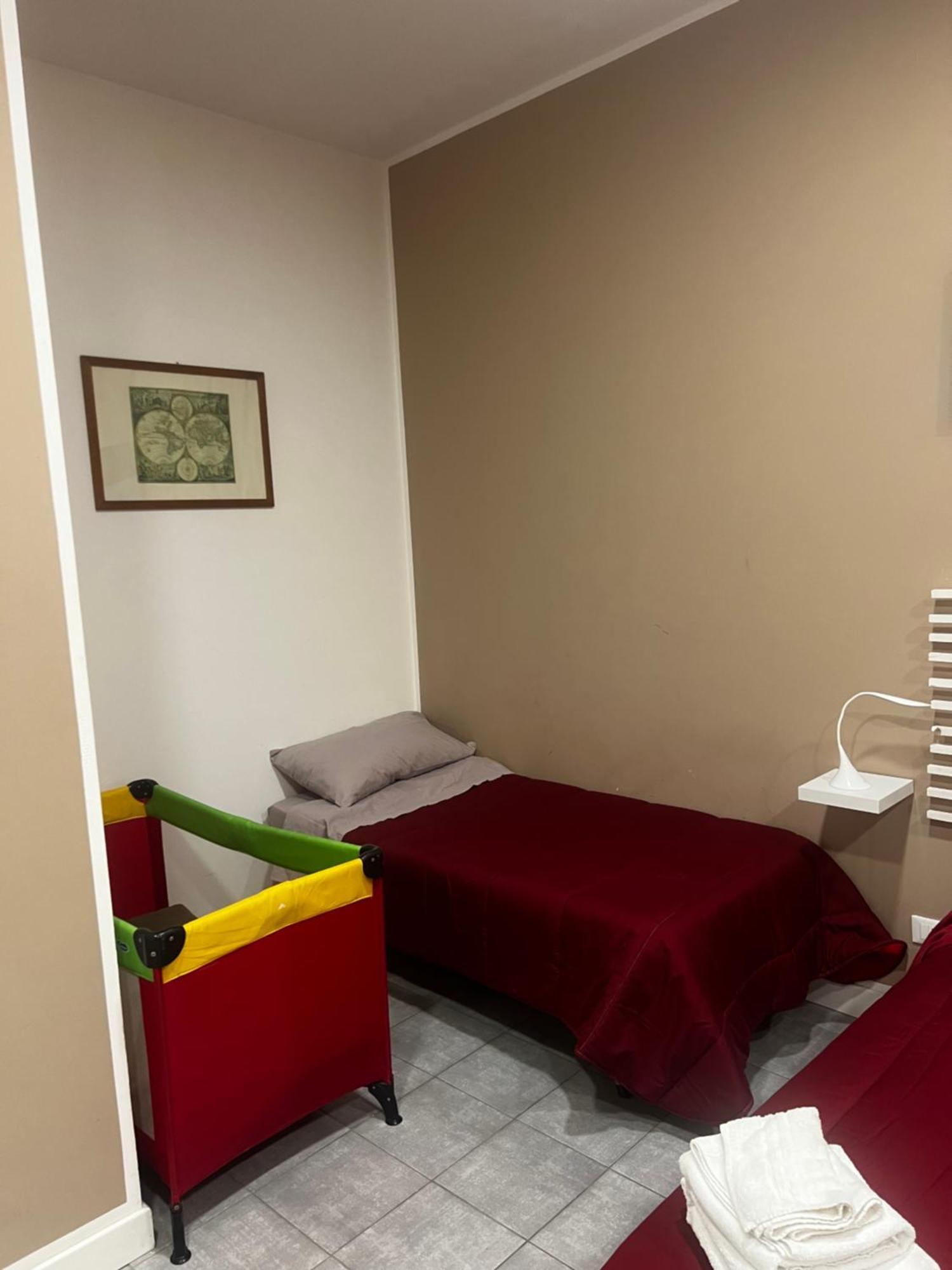 Maqueda Vibes Apartment Palermo Luaran gambar