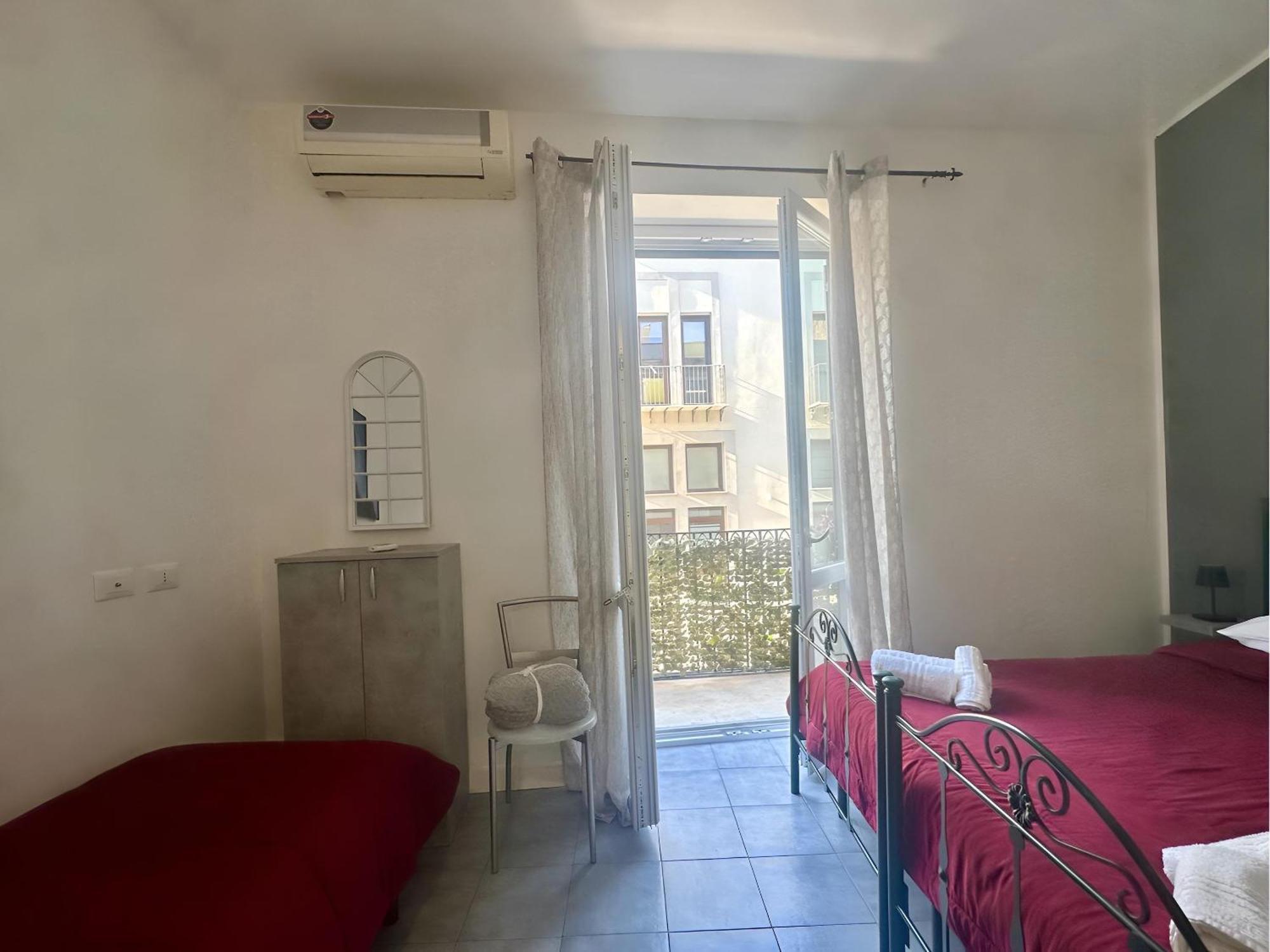 Maqueda Vibes Apartment Palermo Luaran gambar